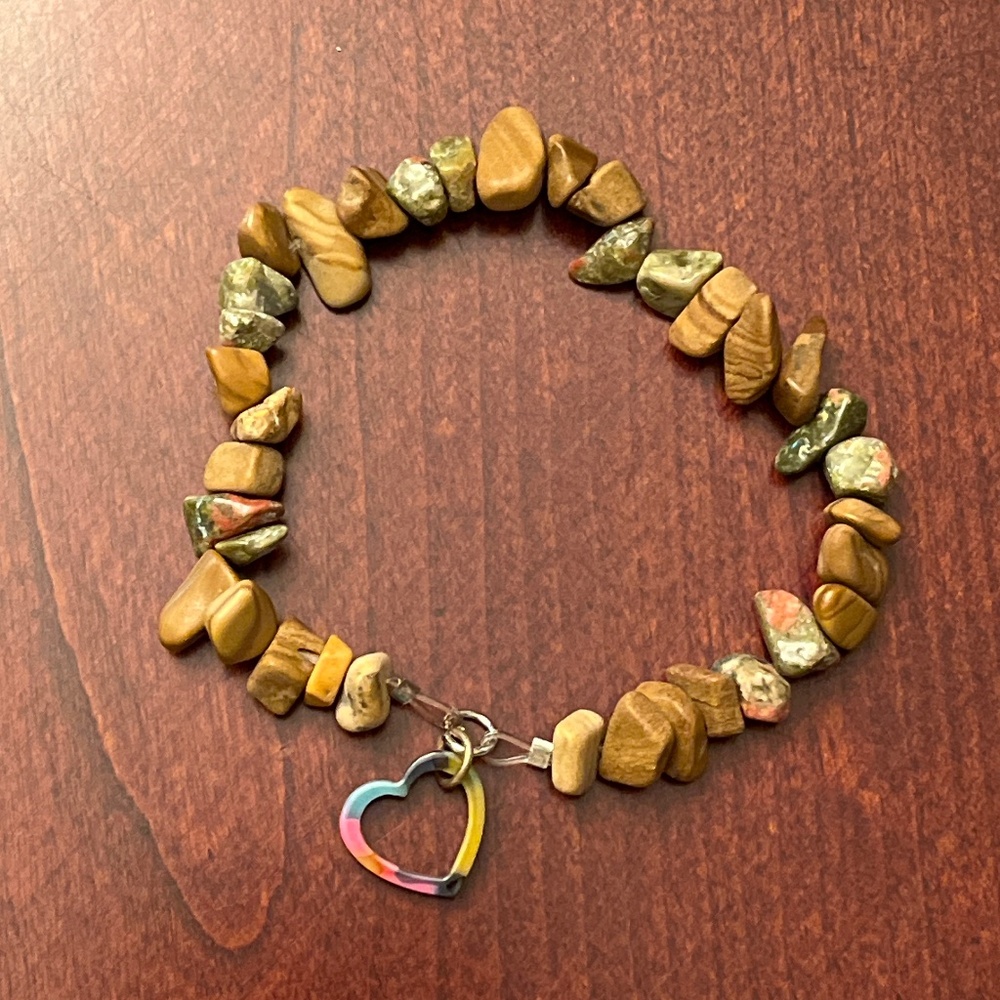 NEW Handmade rock stretch bracelet with heart charm